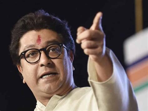 Maha: MNS workers ransack toll plaza for stopping Raj Thackeray's son