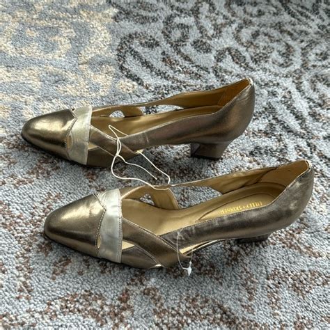 Vintage | Shoes | Lilley Skinner Vintage Metallic Leather Heels Gold 6 | Poshmark