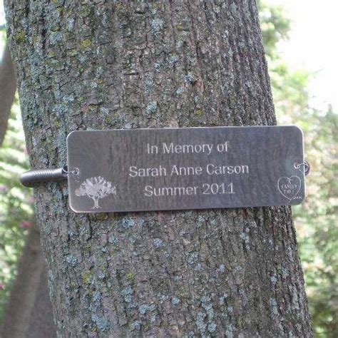 Tree Huggers® Tree Plaques Personalized Memory Tree Memorial Tree Ideas Memorial Plaque