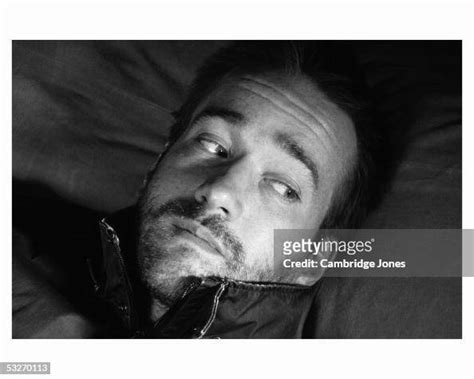 Actor Matthew McFadyen poses at a photoshoot in Hollywood Mews,London... News Photo - Getty Images