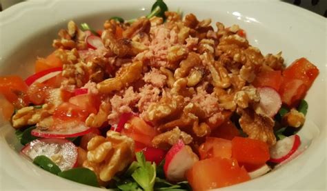 ENSALADA SENECILLA CON NUECES ATÚN Y CANÓNIGOS RECETAS DE COCINA