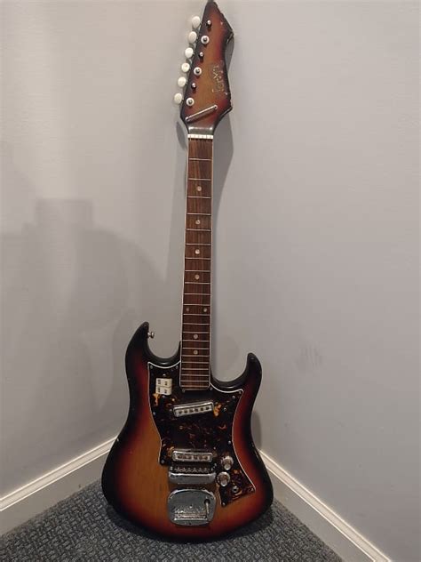 Kawai Norma Mid 1960s Red Sunburst Reverb