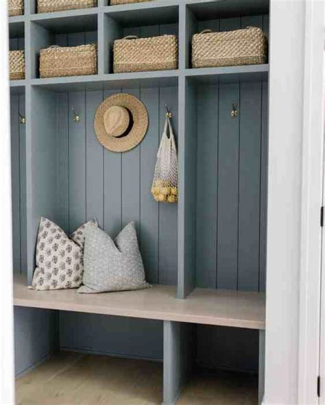 Diy Mudroom Ideas Lady Decluttered Mudroom Decor Stylish