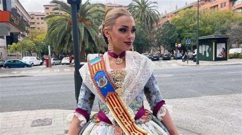 L A La Primera Fallera Mayor Trans Es Un Paso Muy Grande Para