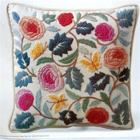 Pastel Colonial Crewel Pillow Kit Vintage Columbia Minerva