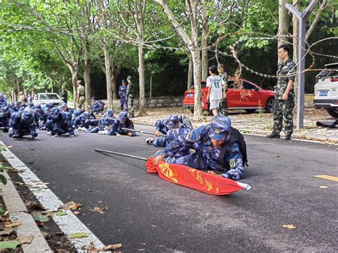 汗水磨练意志，脚步丈量青春—机电学院军训系列报道（二） 山东科技大学新闻网