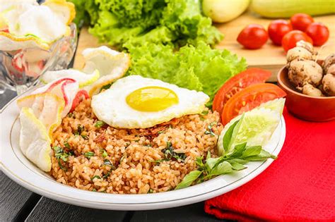 Nasi Goreng Indonesian Fried Rice Recipe Recipeguru