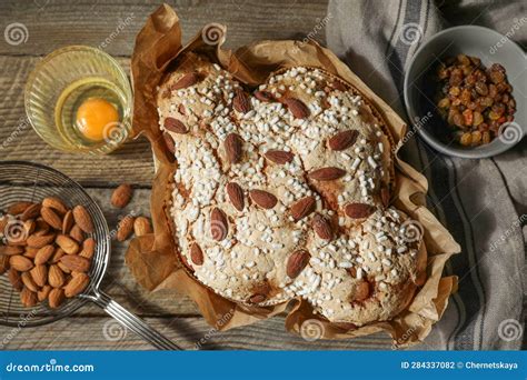 Delicious Italian Easter Dove Cake Traditional Colomba Di Pasqua And