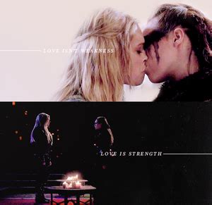 Clarke And Lexa The Tv Show Fan Art Fanpop