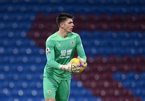 Tottenham Identify Nick Pope As Hugo Lloris Replacement Football Shoot