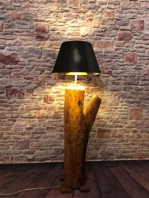 Holzlampe Stehlampe Aus Vollholz Eiche Holz Kaufen Auf Ricardo