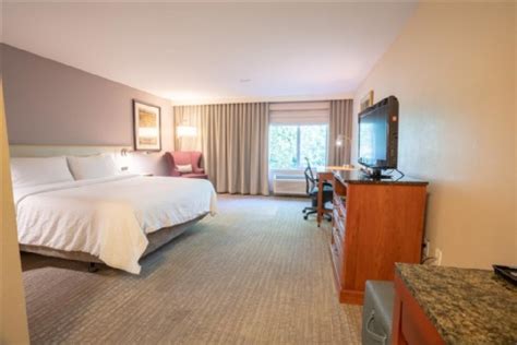 Hilton Garden Inn Seattle/Renton | Convenient Park, Stay & Fly Near SEA ...