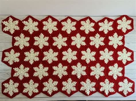 Christmas Snowflakes Afghan Free Crochet Pattern Crafting Happiness