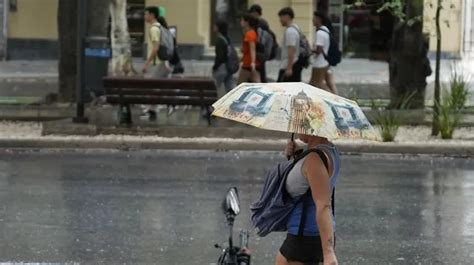 Alerta amarilla por tormentas fuertes en el centro del país y el sur de