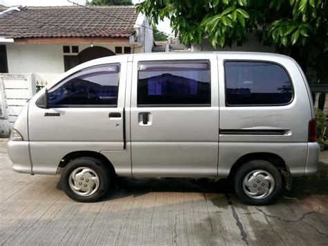 Daihatsu Zebra Espass ZL 1300 Cc Thn 2002 MobilBekas