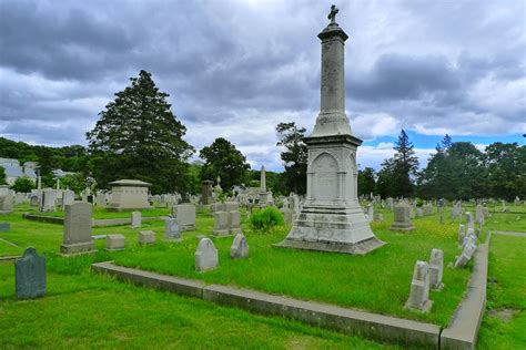 10 Oldest Cemeteries in the United States - Oldest.org