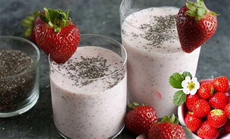 Çilekli ve Chia tohumlu detoks smoothie tarifi Çilekli zayıflatan çiya