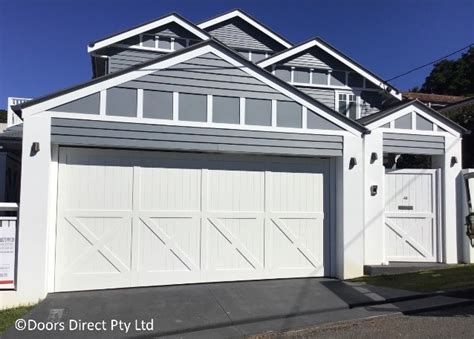 Garage Barn Doors - Homedecorations