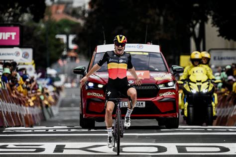 Tour De France Femmes 2023 Kopecky Le Gros Lot Du Premier Jour