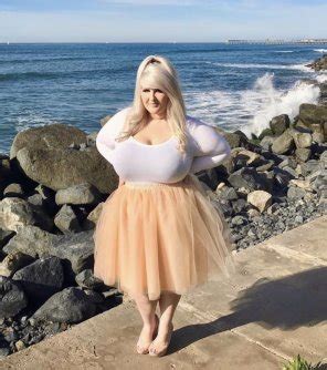 Sasha Martin Spreads And Likes It Porn Pic