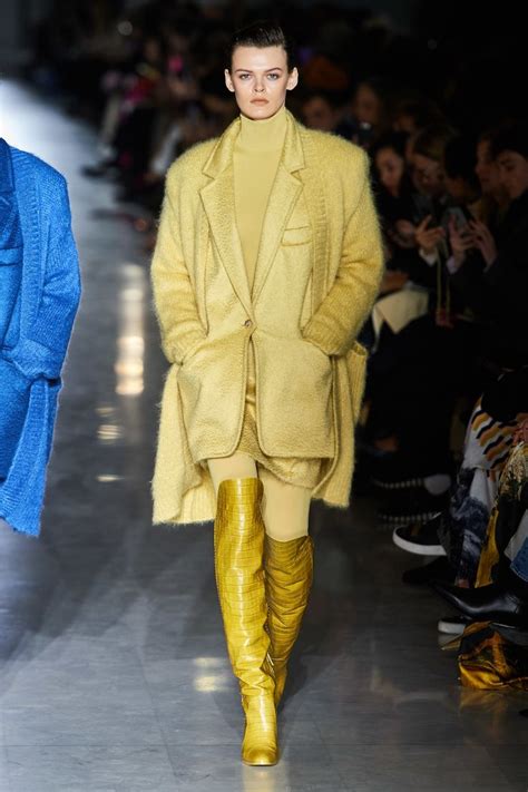 Max Mara Fall 2019 Ready To Wear Fashion Show Vogue Catwalk Fashion