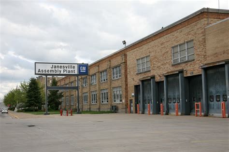 Janesville Eyes Redevelopment Opportunity At Closed Gm Plant