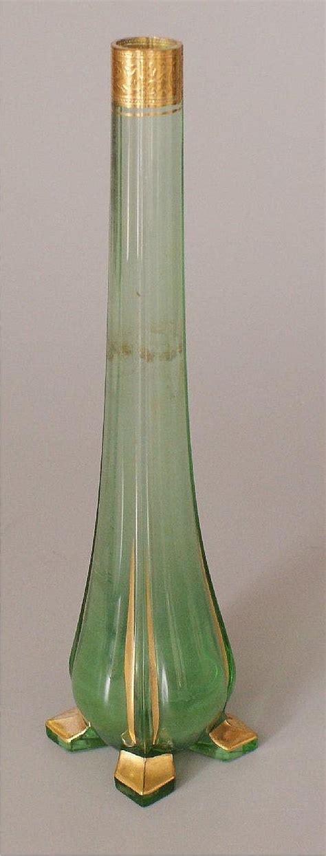 Lot Tall Green Art Glass Bud Vase With Gold Decoration 12t