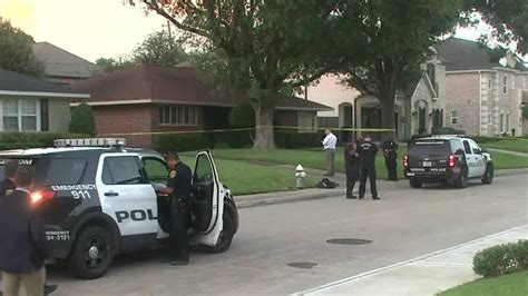 Womans Body Found In Sw Houston Home Youtube