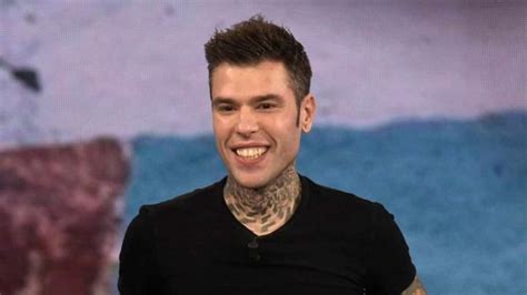 Fedez E Il Nuovo Flirt Spunta Un Altra Ragazza Chi Quilink