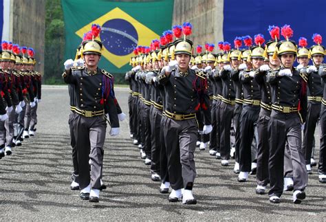 Concurso Pmbm Pr 2022 Edital Para Cadetes Está Com Inscrições Abertas São 70 Vagas Blog