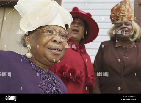 Three Senior Women In Fine Dresses And Fancy Hats Stock Photo Alamy