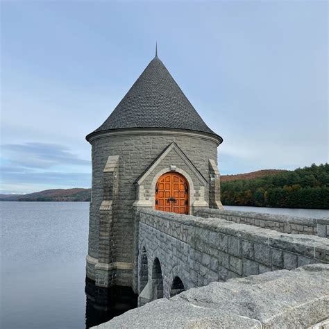 Cara Mac Media | Connecticut Hiking & Photography (@caramacmedia