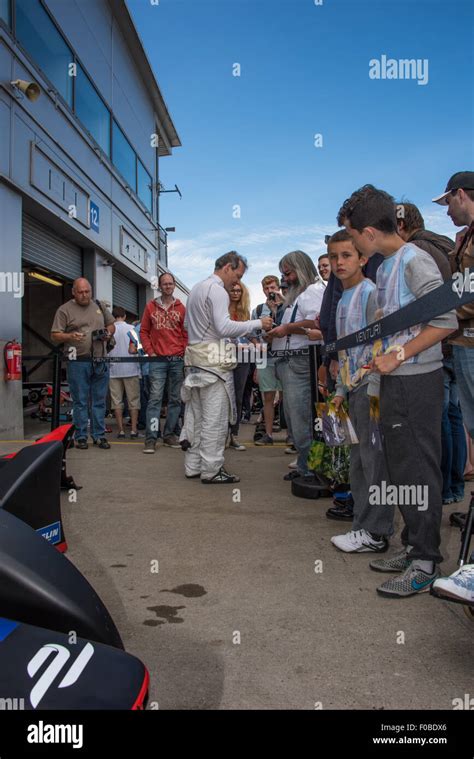 Weltmeister Jacques Villeneuve Fotos Und Bildmaterial In Hoher