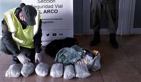 Detectan Un Bolso Con Tres Kilos De Marihuana En Un ómnibus Argentina