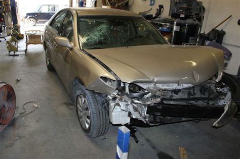 Find Used Toyota Camry Le Damaged Wrecked Not Salvage Clear Title