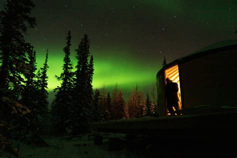 This remote Manitoba town is the best place to see the northern lights ...