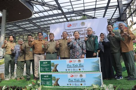 Taman Safari Bogor Smelting Dan Klhk Berangkatkan 6 Ekor Komodo Untuk