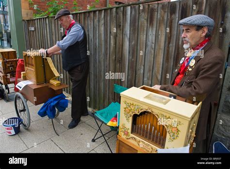 Organ Grinder Festival Hi Res Stock Photography And Images Alamy