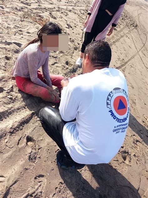 Salvan A Madre E Hija De Ser “tragadas” Por El Mar En Playa De Chachalacas