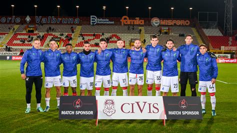 Coppa Italia Lr Vicenza Triestina Arbitra Leonardo Mastrodomenico Di