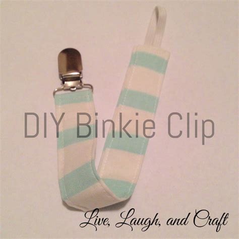 DIY Binkie Clip - Clover Lane