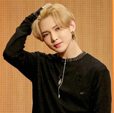 mantan zone aktor remaja wattpad