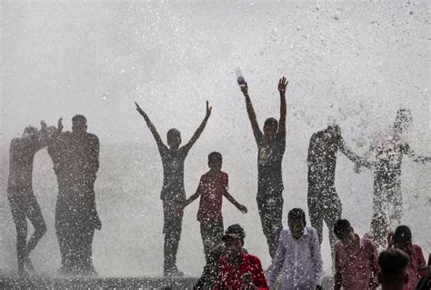 Mumbai Rains Bmc Declares Closure Of All Schools And Colleges Tomorrow