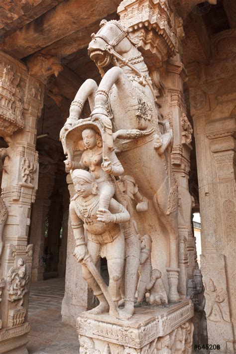 Statues In Hindu Temple Sri Ranganathaswamy Temple Tiruchirappalli