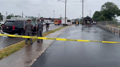 1 Dead After Boat Capsizes During Underground Cave Tour In Upstate New York Good Morning America