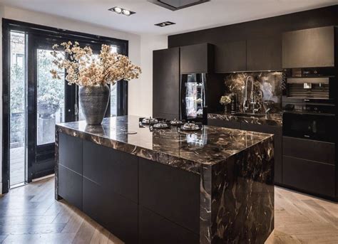 Black Marble Kitchen Kitchen Inspiration Design Kitchen Interior