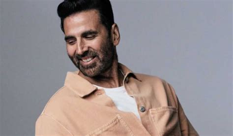 Akshay Kumar Shares Big Update On Hera Pheri Co Starring Paresh