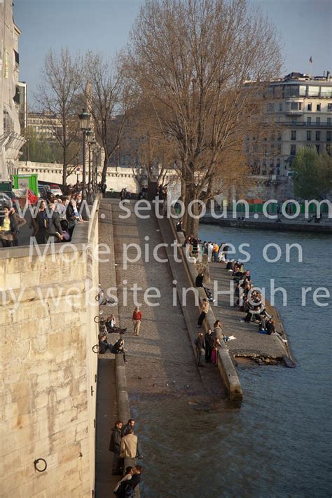 People Sunbathing On Saint Louis Island Quai D Orleans Pa Flickr