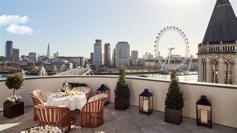 The Best Hotels Near Trafalgar Square London