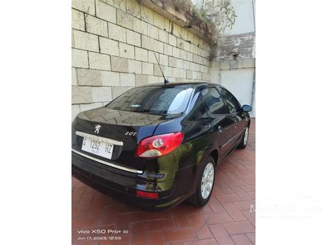 Jual Mobil Peugeot 207 2011 1 6 Di Jawa Timur Automatic Sedan Hitam Rp 89 000 000 12191626